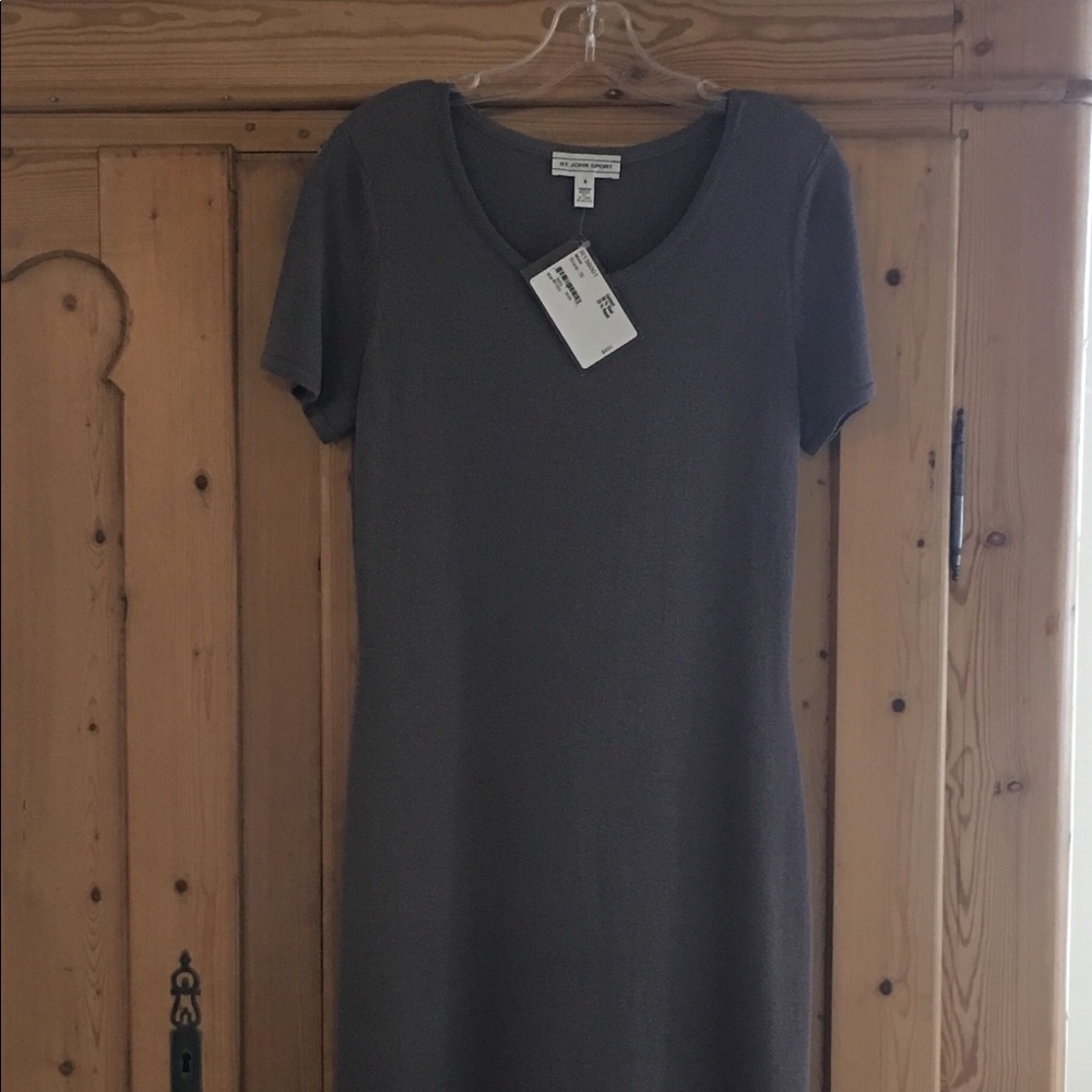 St John Sport sz S taupe knit dress pleated bottom